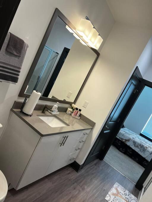 Downtown Augusta Beauty 2 Bed Apt Buitenkant foto